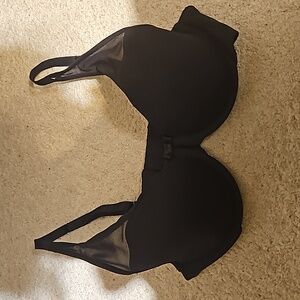 Black wonderbra size 36B scalloped cup with mesh detail